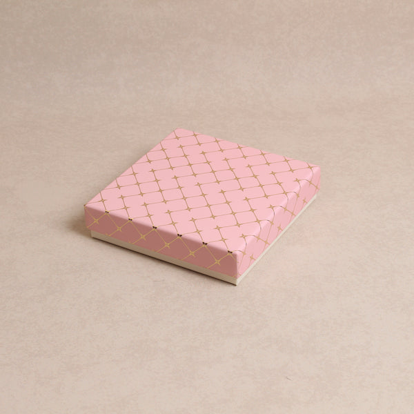 Diamond Grid Pink