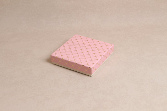 5.75" x 5.75" x 1.25"