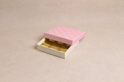 5.75" x 5.75" x 1.25" (9 Piece Chocolate Box)
