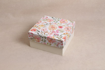 8.25" x 8.25" x 4"