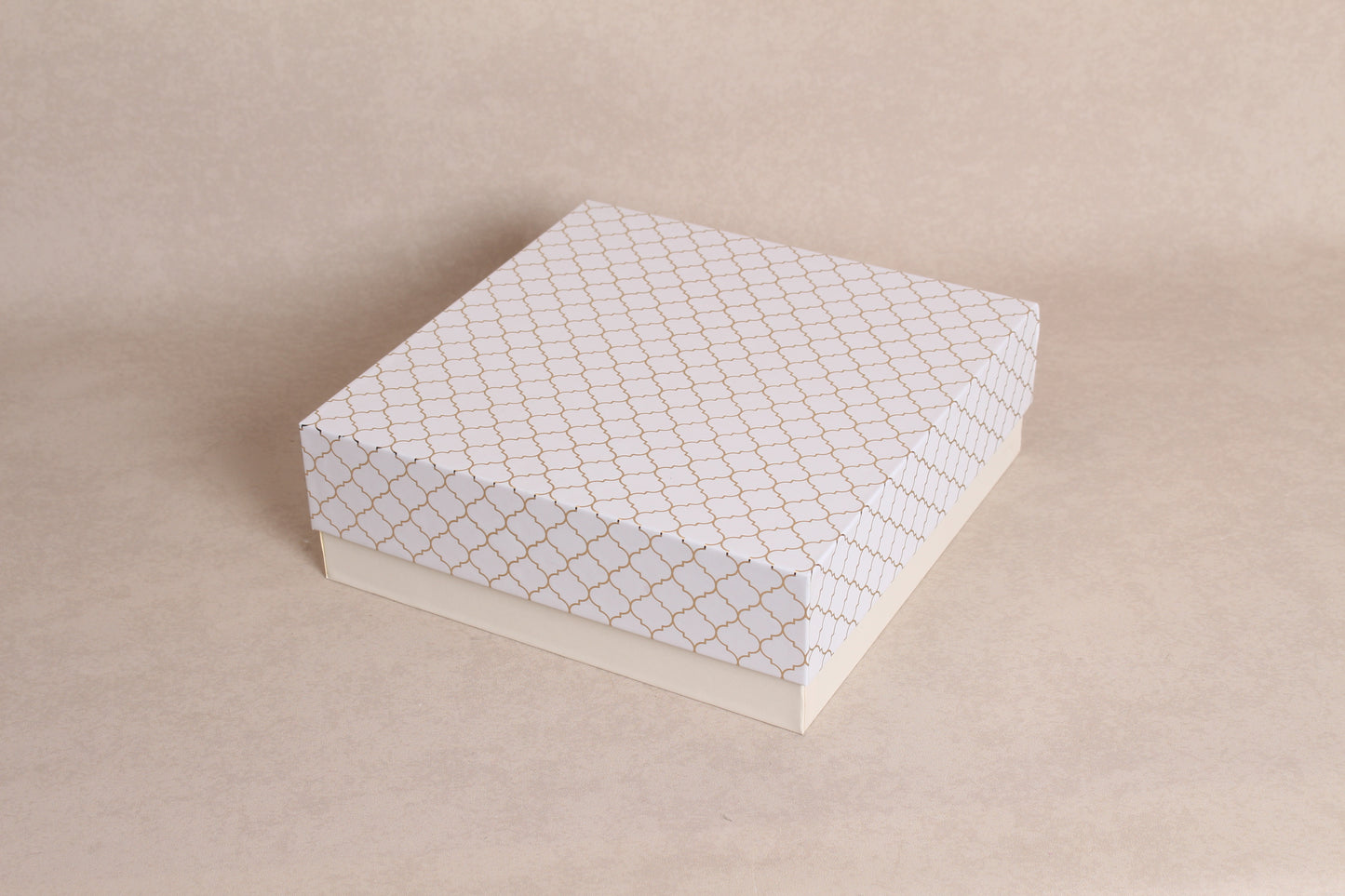 9.25" x 9.25" x 3"