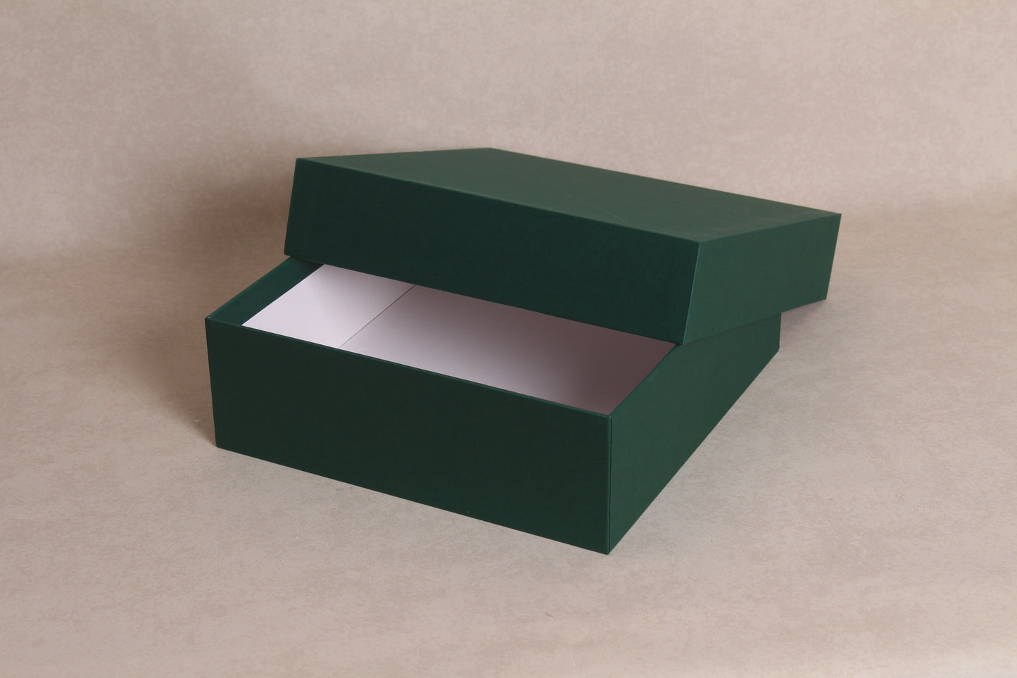 9.25" x 9.25" x 3"
