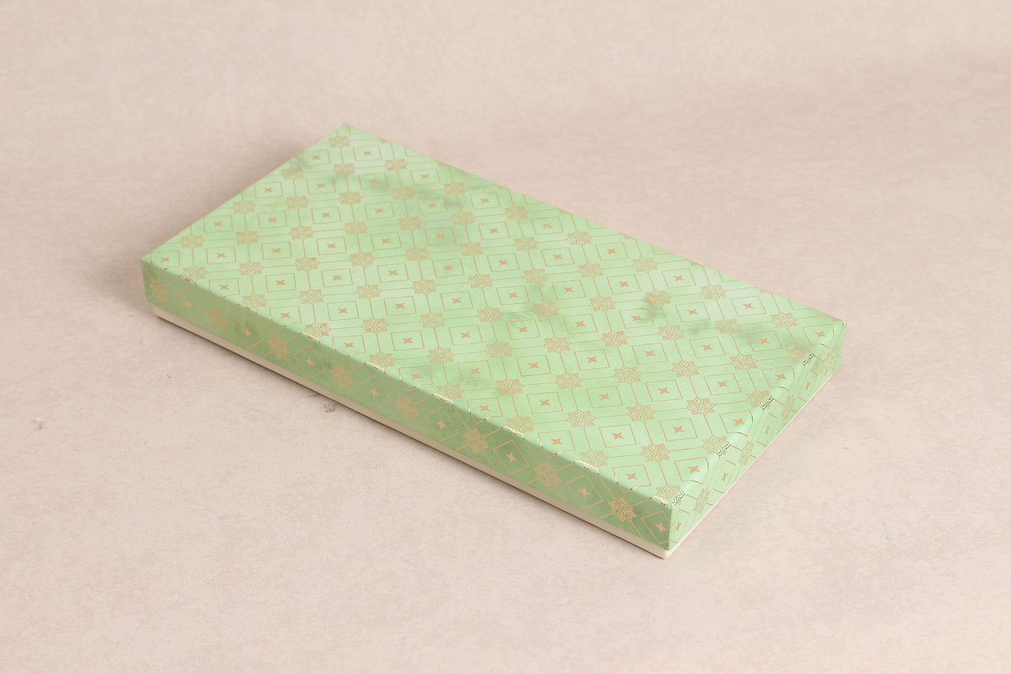 11" x 5.75" x 1.25" (18 Piece Chocolate Box)