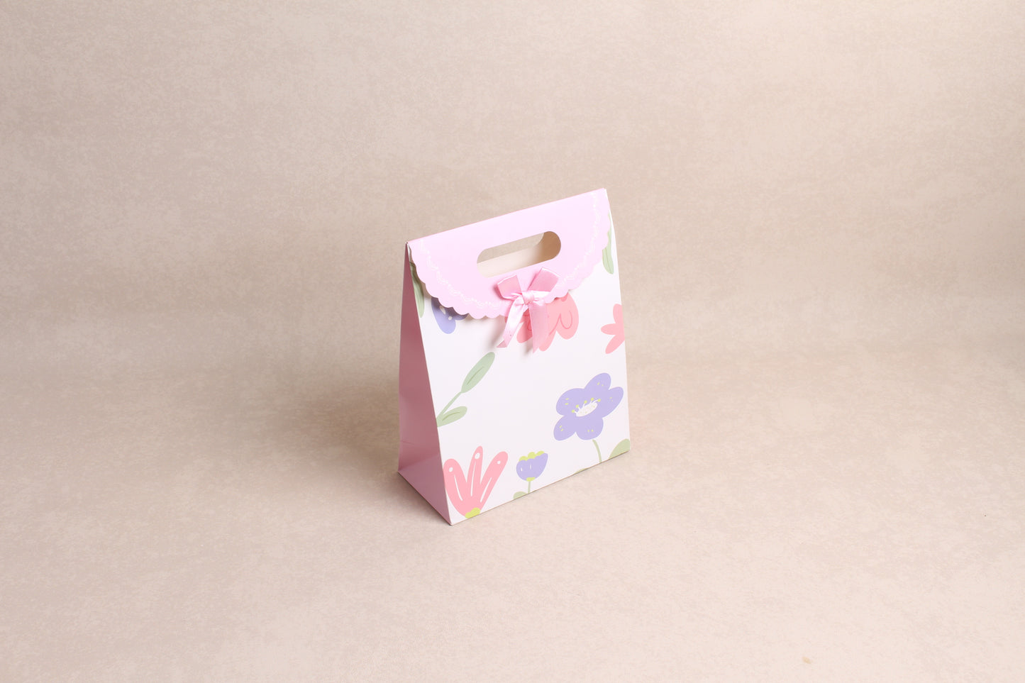 6.5" x 8.25" x 3" %bag%