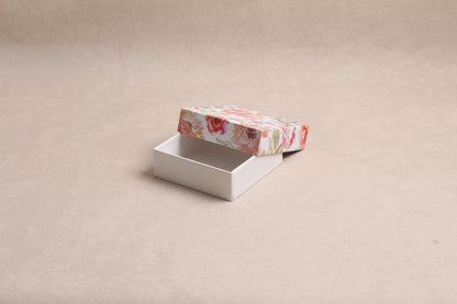 4" x 4" x 1.25"