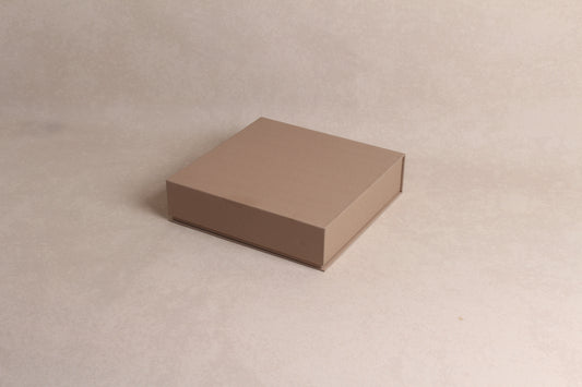 9" x 9" x 2.25" %mag%