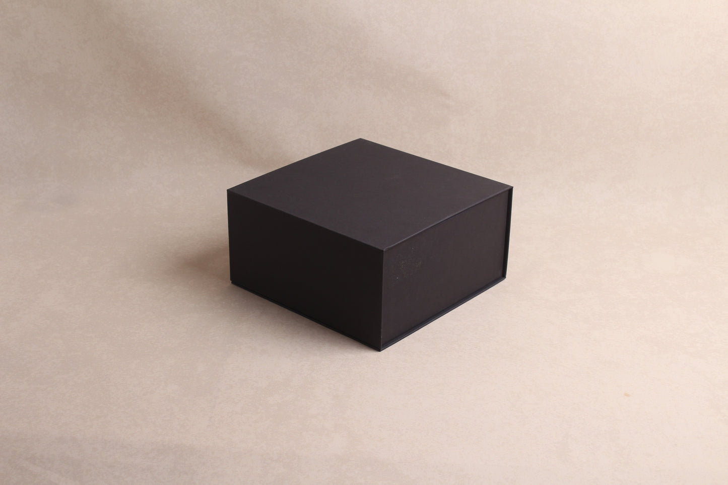 8" x 8" x 4" %mag%